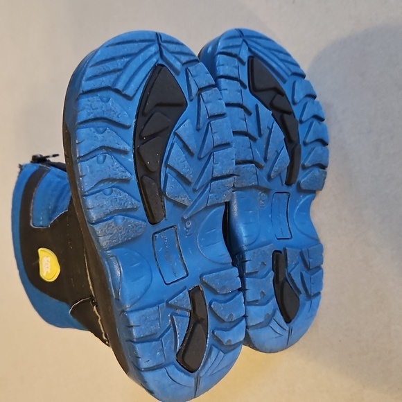 Arctic shield toddler snowboots - Picture 8 of 11